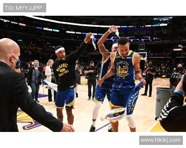 勇士与篮网激战全场精彩回放分析与赛后点评 勇士与篮网激战全场精彩回放分析与赛后点评