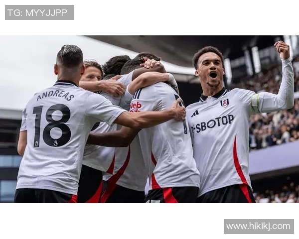 富勒姆主场迎战维拉双方争夺英超宝贵积分的激烈对决 富勒姆主场迎战维拉双方争夺英超宝贵积分的激烈对决