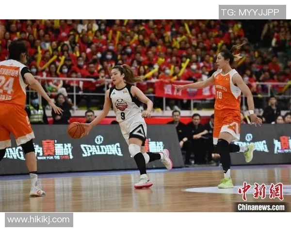 山东队对决上海队钱靖雯展现精彩篮球技艺的巅峰对抗赛